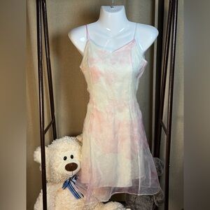 Elegant Pink and Cream Mini Dress